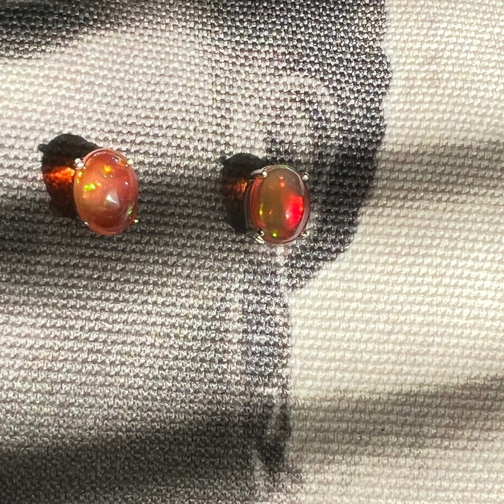 Sterling Silver Elegant Ethiopian Opal 7x5 oval Stud Earrings